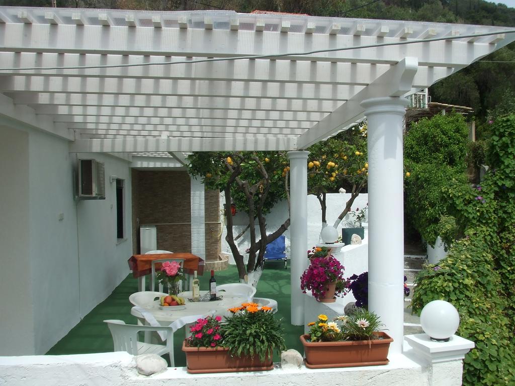 Agathi Beach House Agios Gordios  Exterior photo