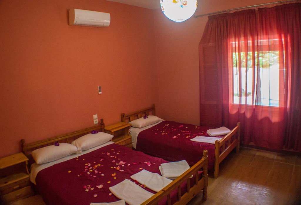 Agathi Beach House Agios Gordios  Exterior photo